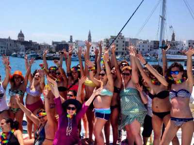 La moda delle feste in barca